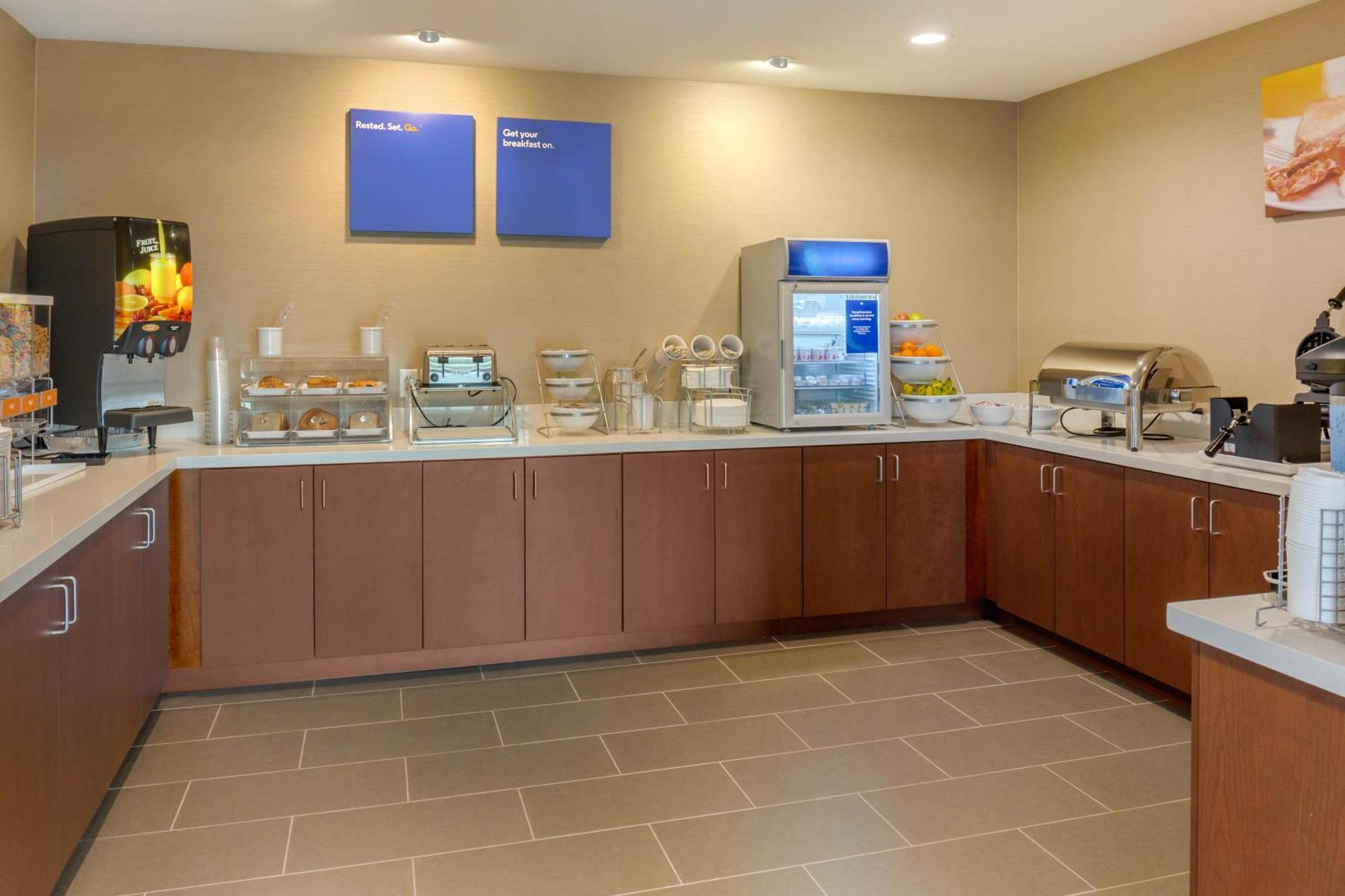 Comfort Inn & Suites Gap Amish Country Экстерьер фото